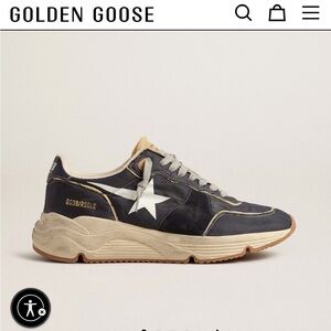 Golden Goose Men's Navy and Cream Sneakers